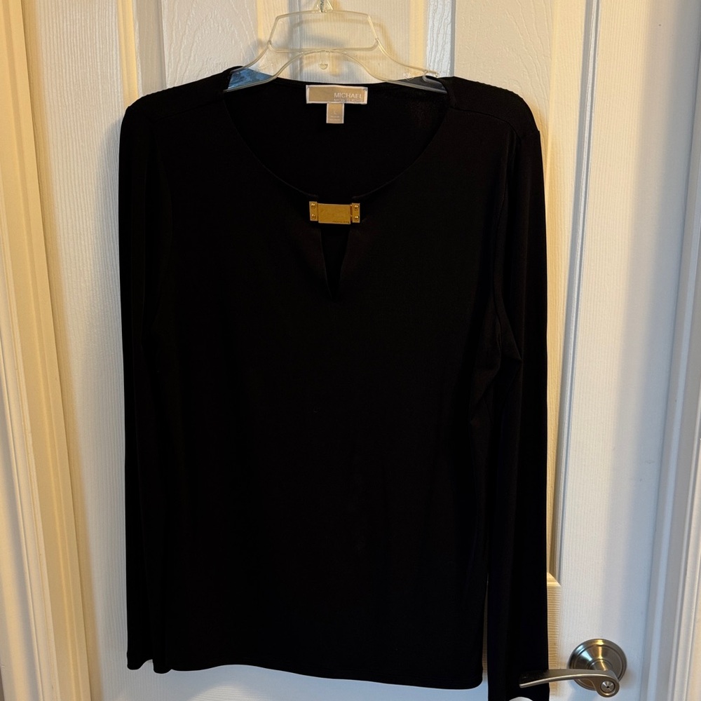 Black Long Sleeve Top
